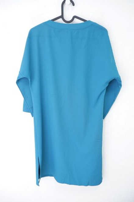 Платье однотонное 44 размер