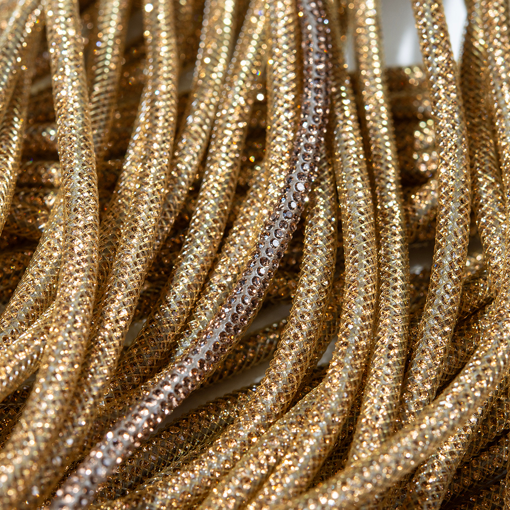 Стразовый шнур, бежевые кристаллы, 4мм