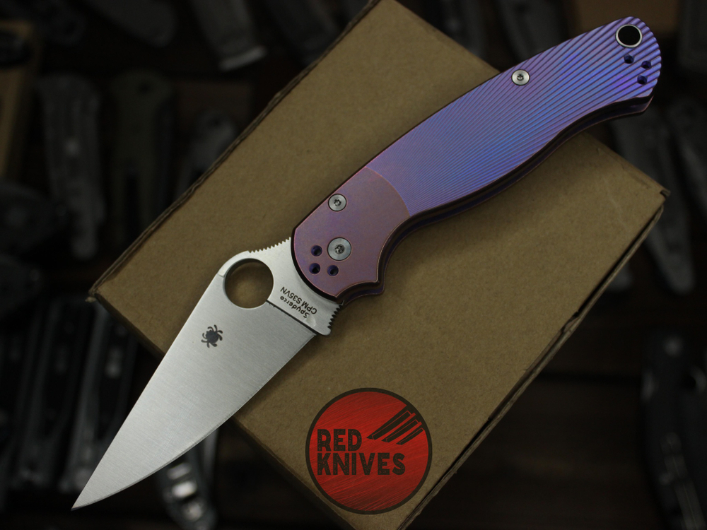 Нож Spyderco Paramilitary 2 Титан - фрезеровка фиолетовые лучи