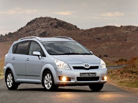 Багажники на Toyota Corolla Verso На рейлинги