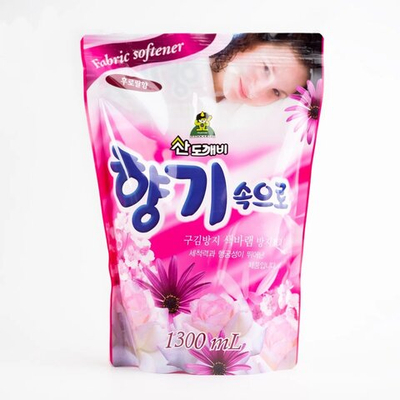 Кондиционер для белья SANDOKKAEBI Soft Aroma Floral Цветочный 1300мл, мягкая упаковка