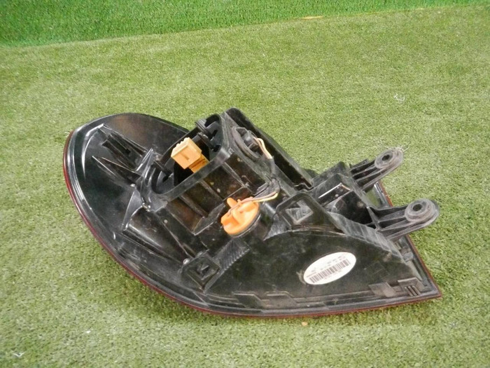 Фонарь правый внешний VW Tiguan 1 (2011-2018)