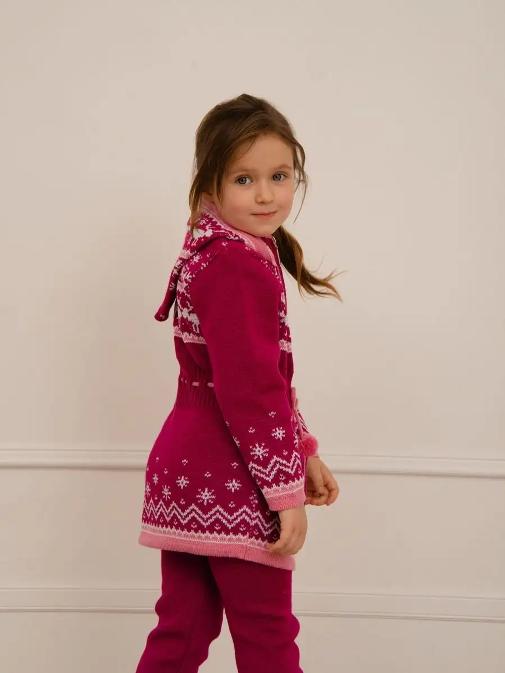 Кардиган вязаный на молнии для девочки