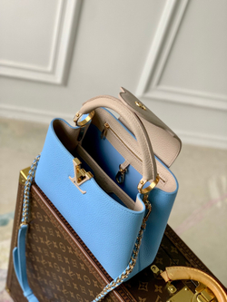 Louis Vuitton Capucines BB