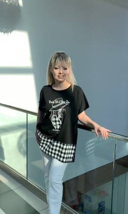 Футболка из хлопка с оригинальным изображением