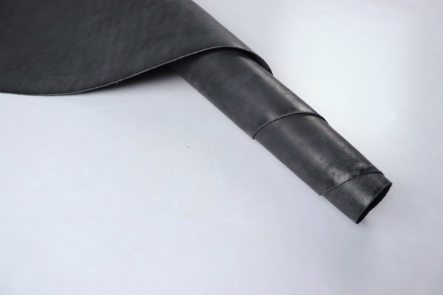 1,5-1,8 Юфть ш/с черная в воротках