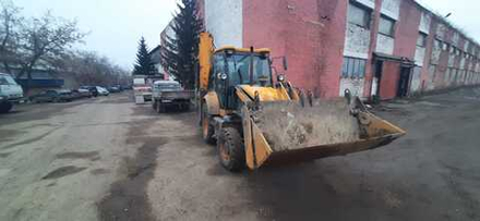 ELAZ BL 880 Экскаватор-погрузчик BL 880 (Дизельный, 4,4 л, 100 л.с., МТ)