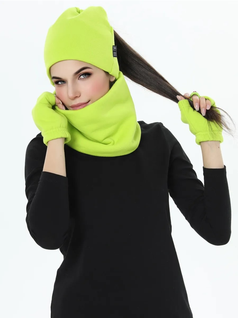 Шапка бини с начесом для хвоста, дред и кос