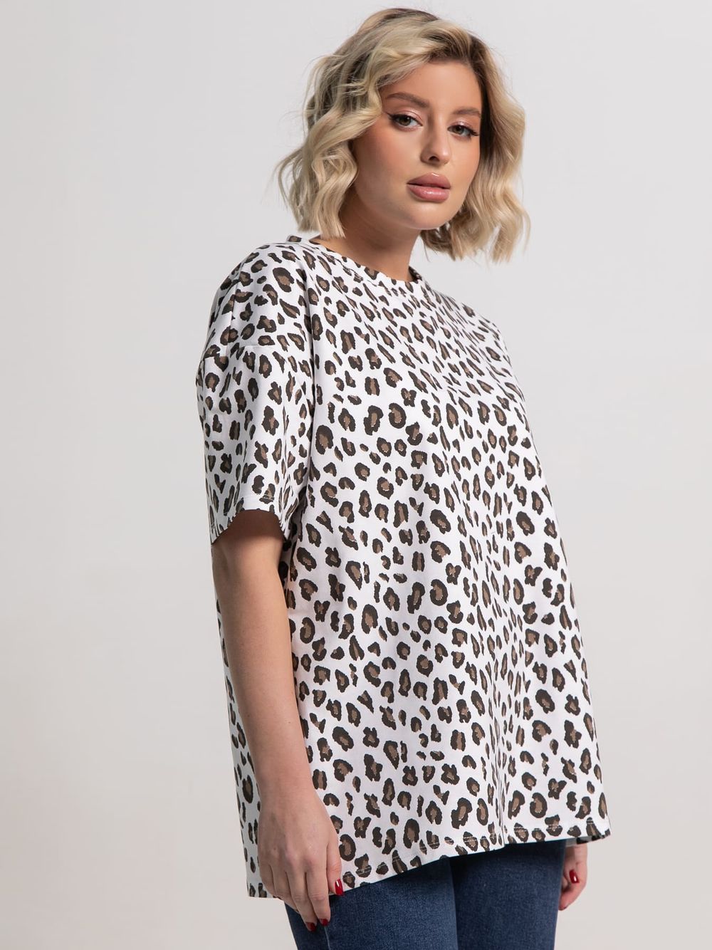 Футболка Ия (белая/лео) Б15237-4М LT Collection