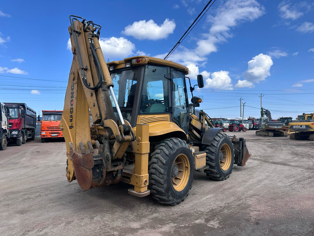 LUGONG LG* Экскаватор-погрузчик LG388H (Дизельный, 4,8 л, 102 л.с., АТ)