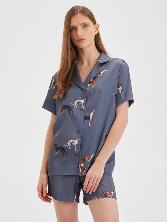 Шелковые шорты с борзыми графит