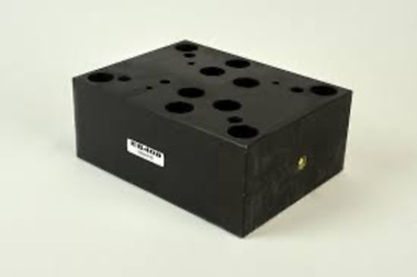 EB408 - Плита-переходник, Ду25 -&gt; Ду16, ISO 4401-08 -&gt; ISO 4401-07, CETOP08 - CETOP07