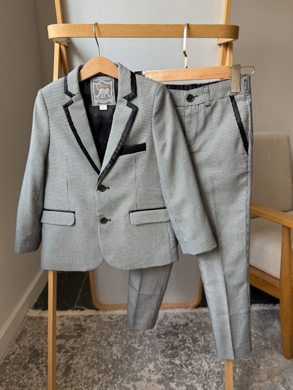 Костюм Monsoon, 122