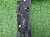 Кронштейн интеркулера правый Porsche Macan (14-18)