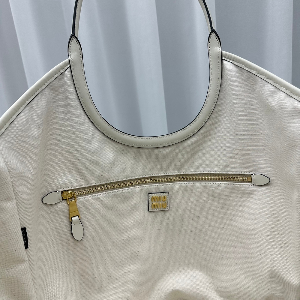 Miu Miu IVY Bag 38 cm