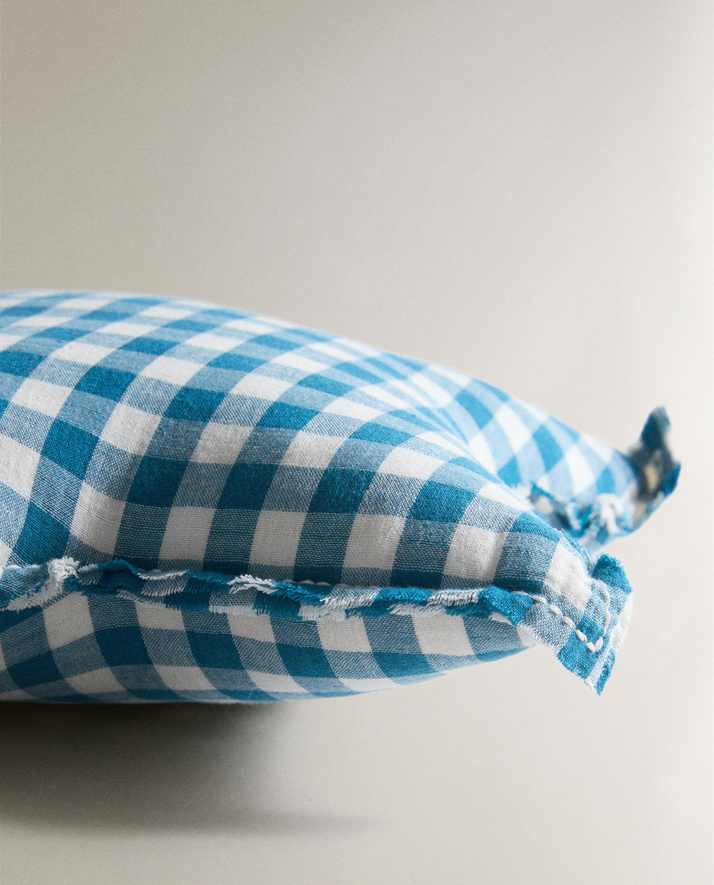 Декоративная подушка детская Zara Home, синий, 9608/051