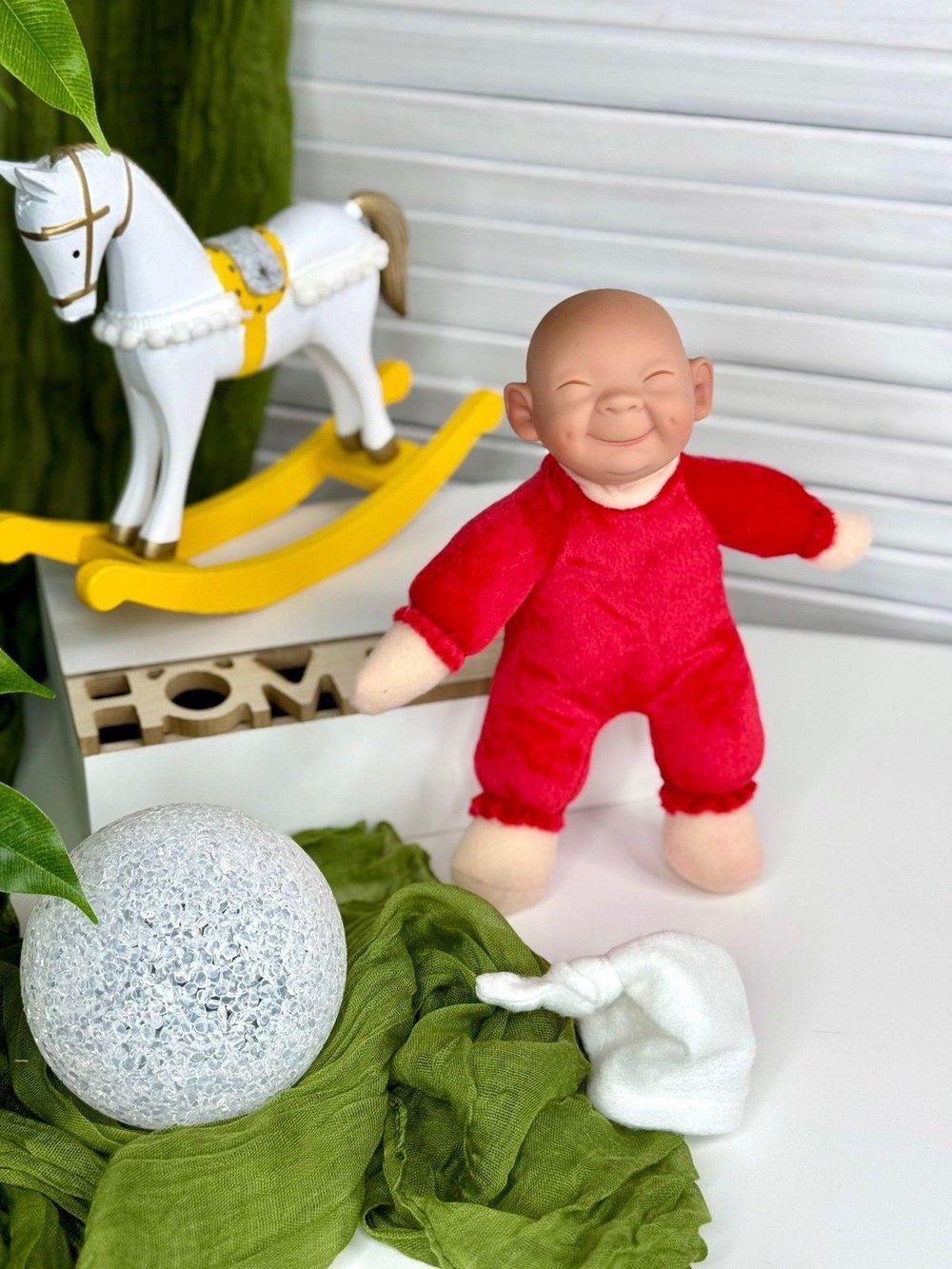 Кукла LAMAGIK мягконабивная 23см Caritas (304U7)