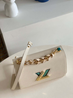 Louis Vuitton Twist MM