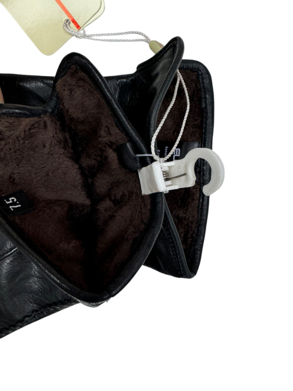 Перчатки.Женские.Материал верха: Кожаные люкс качества.Подклад: Плюш-флис.В упаковке 5 шт.