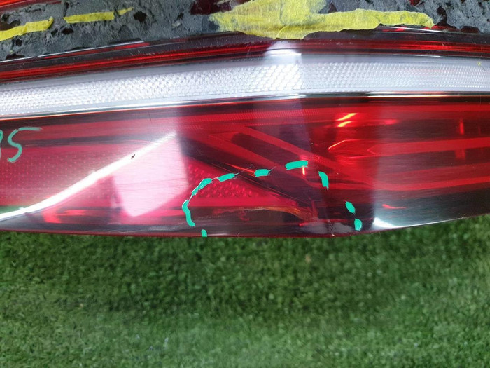 Фонарь левый внешний Genesis GV80 (2020-2023)