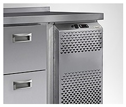 Стол холодильный Finist СХСо-1200-700 (боковой холодильный агрегат)