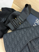 Сумка-слинг Dior