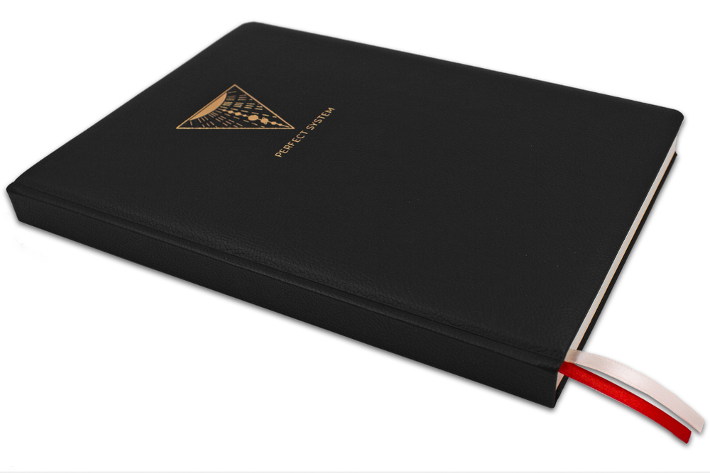 Бизнес-тетрадь А4 в клетку PERFECT SYSTEM black твердая обложка - черный Charme с тиснением