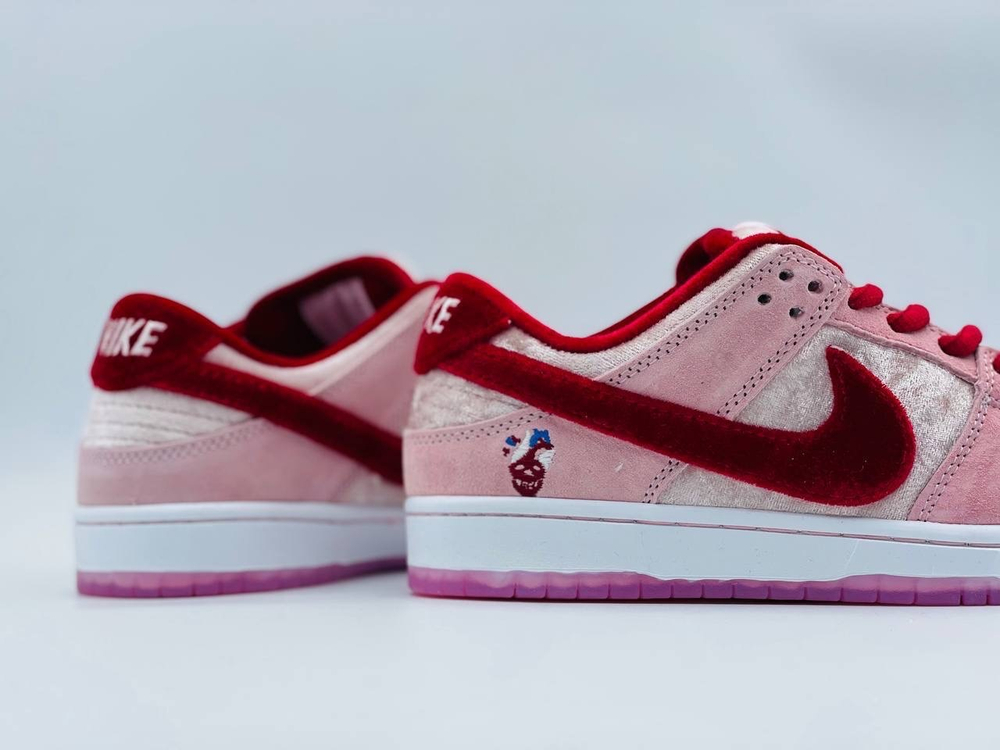 Кроссовки Nike Dunk Low Year of the Rabbit Release Details