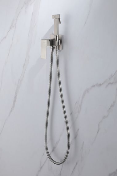 Смеситель ABBER Daheim AF8226SP с гигиеническим душем, сатин