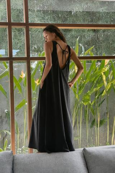 ZARA ПЛАТЬЕ МИДИ СВОБОДНОГО КРОЯ, ЧЕРНЫЙ