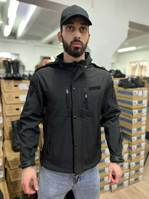 Куртка тактическая softshell чёрная