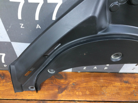 Накладка Кожух замка капота Haval F7 1 19-24 Б/У Оригинал 5509111XKQ00A