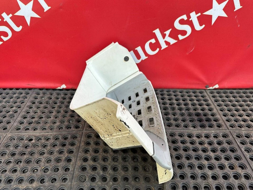 Корпус подножки правый 2019г.