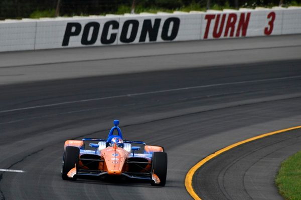 Скотт Диксон завоевал серебро на гонке IndyCar в Поконо