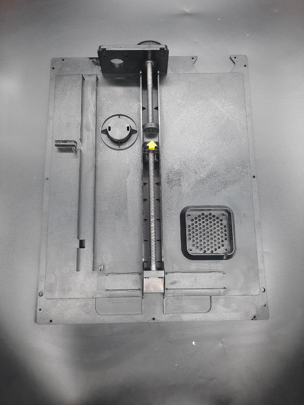 Задняя стенка с осью Z Creality K1 / K1C