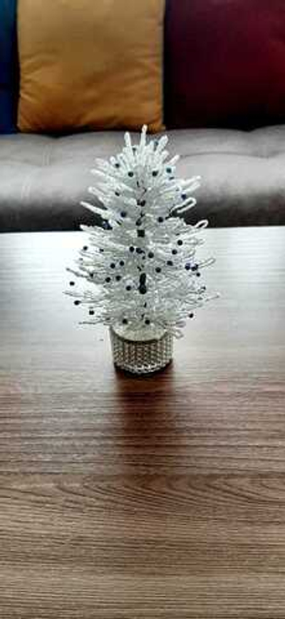 Елочка из бисера 19см