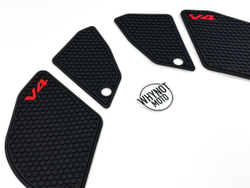 Ducati Performance Противоскользящие наклейки на бак мотоцикла Ducati Streetfighner V4 / Panigale V4 97480321AA