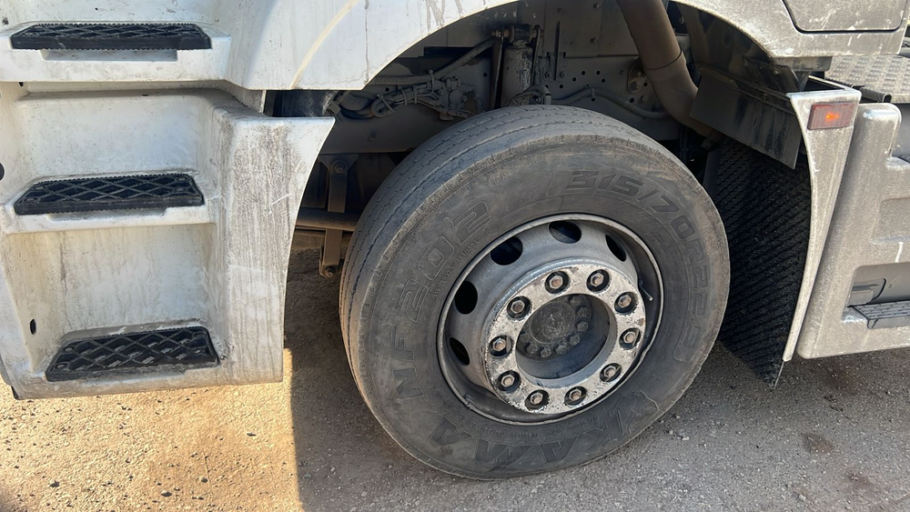 КамАЗ 5490 4x2 Седельный тягач 5490-S5 (Дизель/Газ, 12,0 л, 401 л.с., МТ)