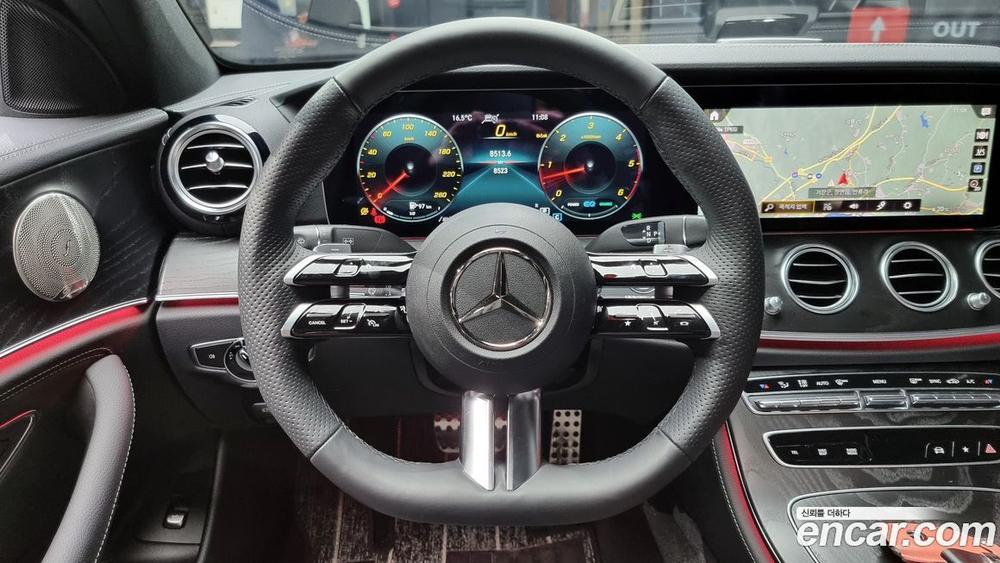 Mercedes-Benz E-Class W213 E220d 4MATIC AMG Line (12.2022)
