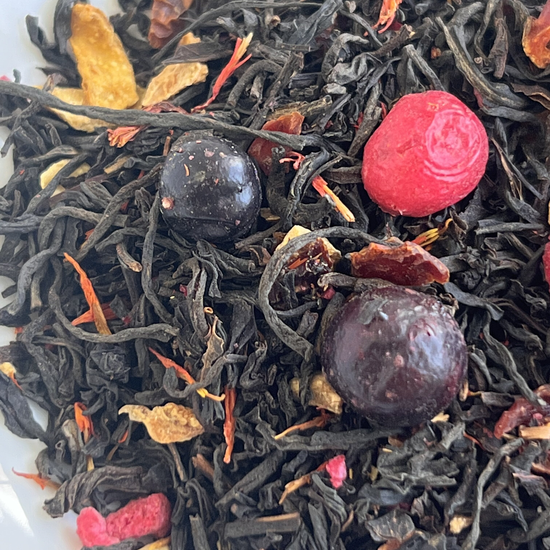 Чай улун листовой с ягодами "Легенды Томска", 80 гр