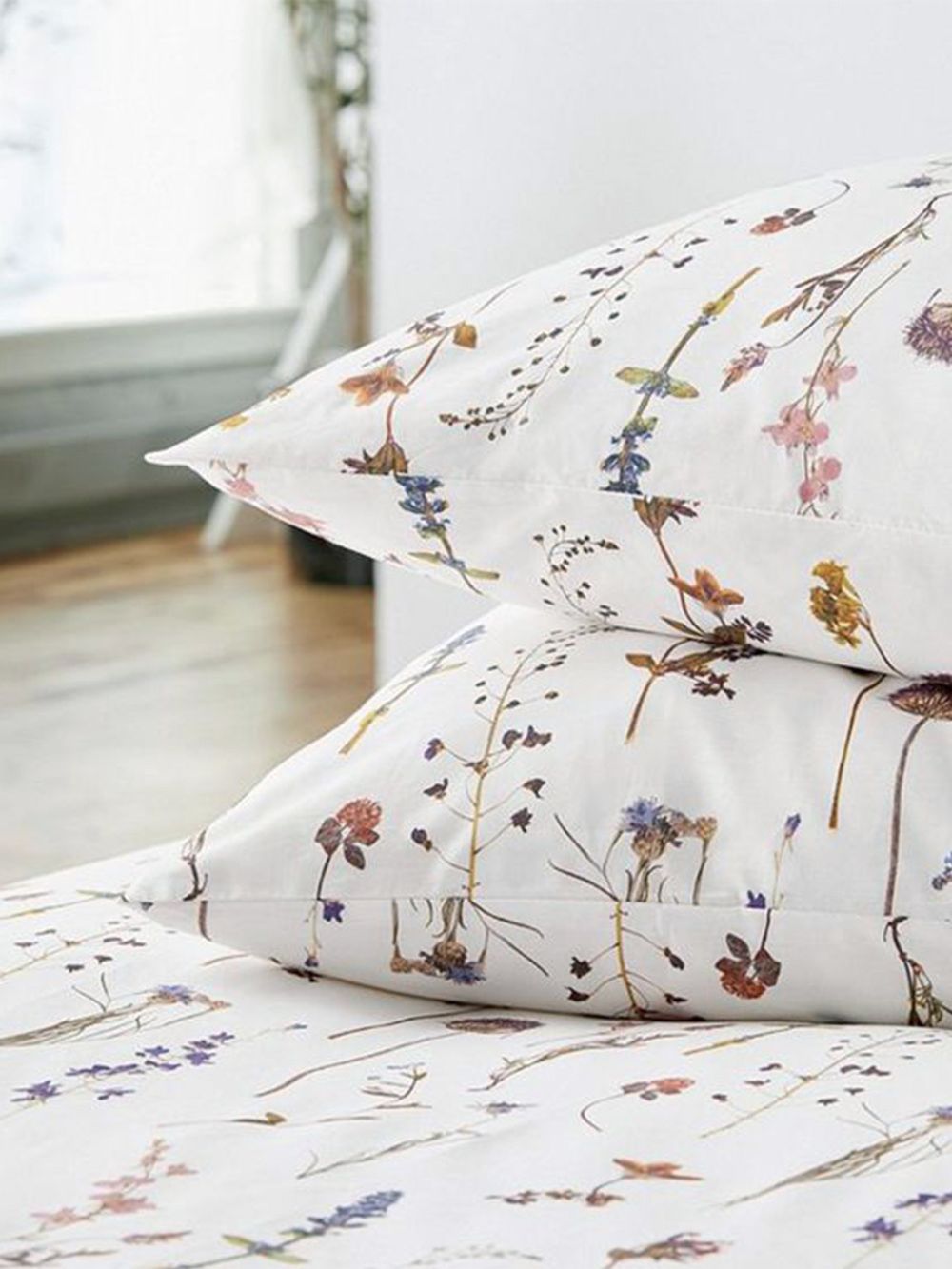 Постельное белье Сказка "Маргарита" евро Наволочка 50х70 см 2 шт Простынь 240х215 см Пододеяльник 200х215 см , перкаль