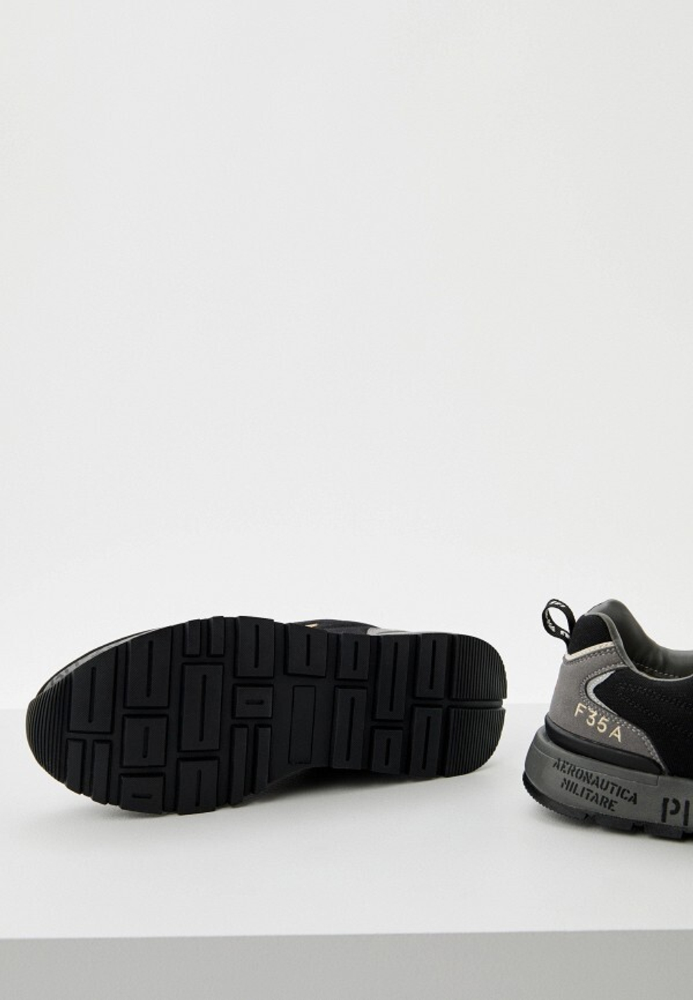 Кроссовки муж. AERONAUTICA 214 черный с бежевым