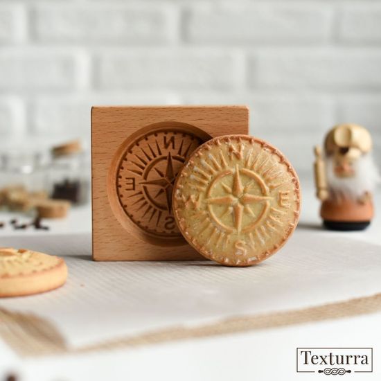 Пряничная доска Компас