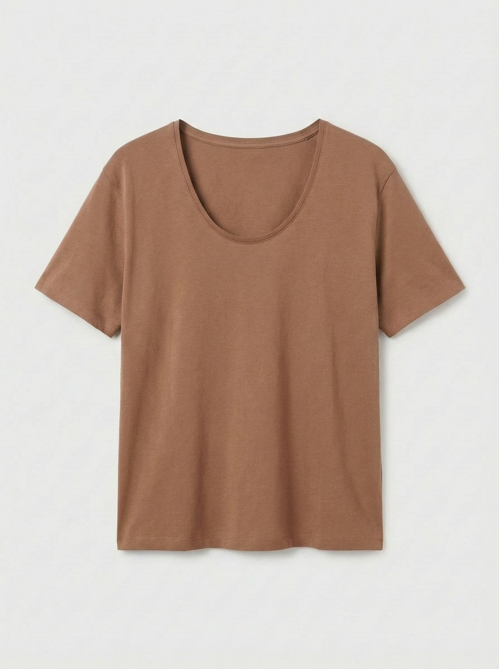 Свободная футболка со швом на спине