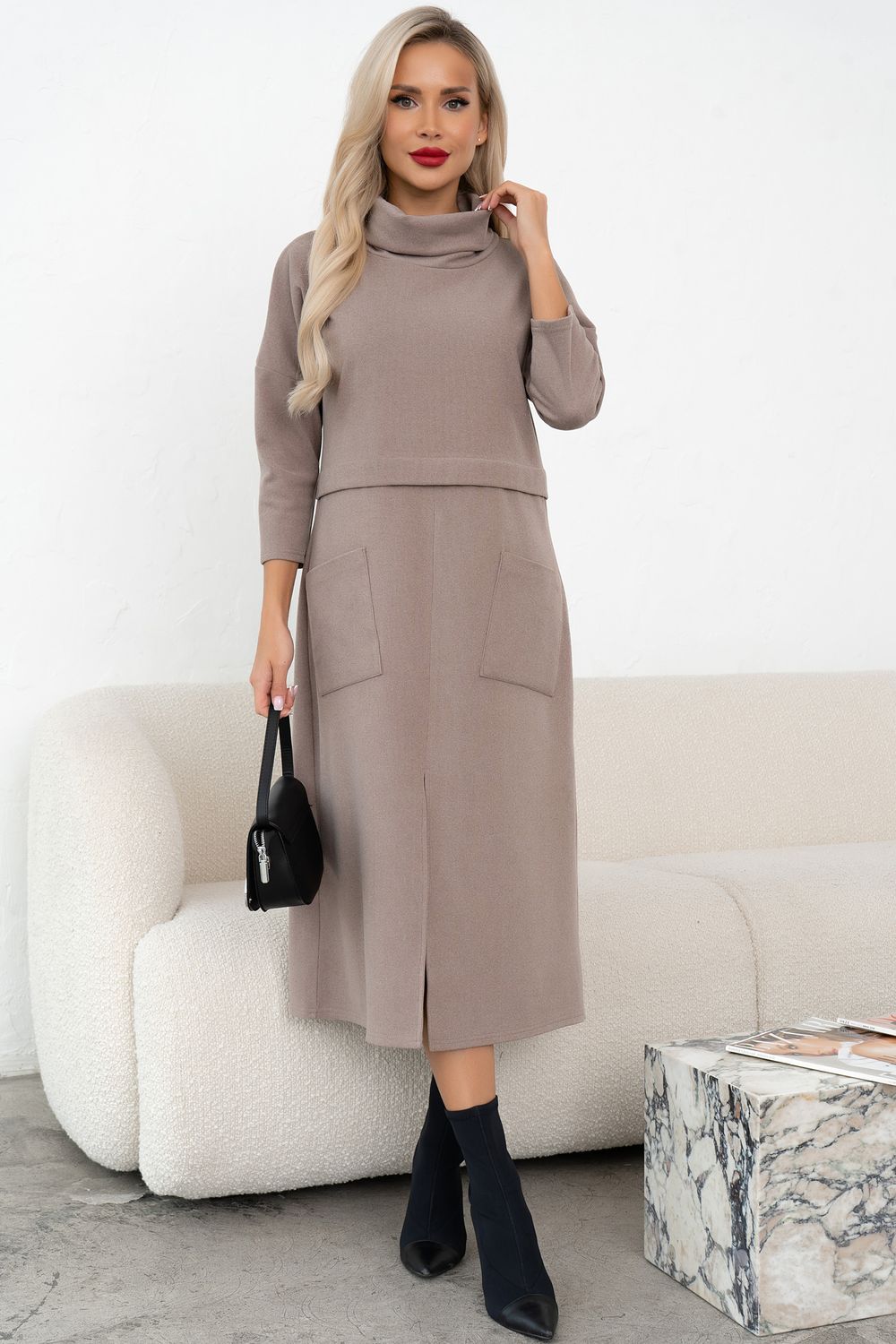 Платье трикотажное с разрезом (бежевый)-50р-р Р11-2008/5 Nikol