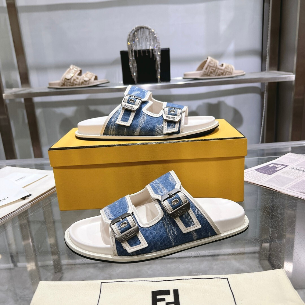 Fendi Feel Slides