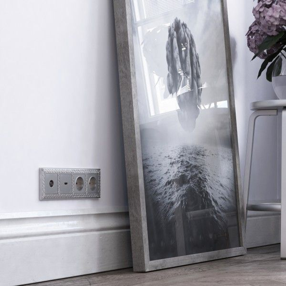 Рамка на 4 поста (матовый хром)