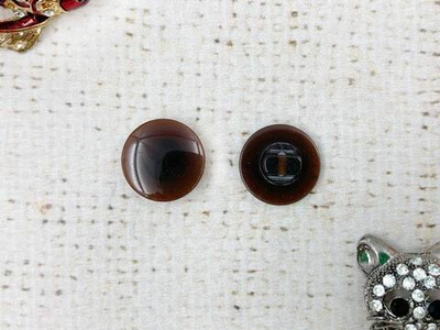 Пуговицы блузочные на ножке "карамелька", d 1,5 см, тёмно-коричневый