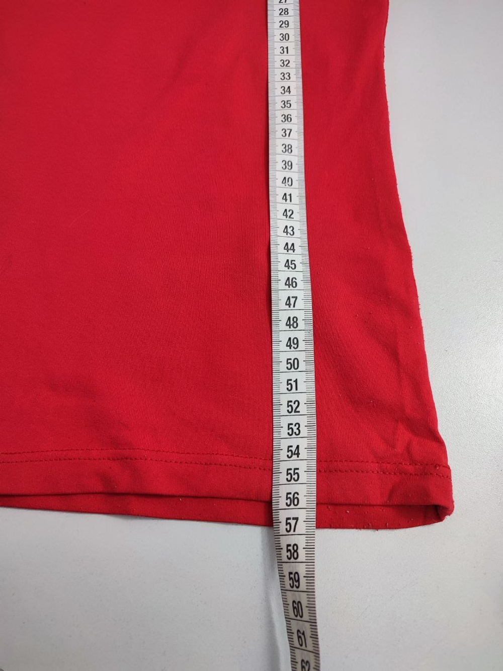 Блузка яркого цвета 48 размер