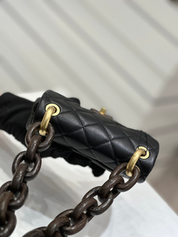 Chanel Mini Flap Bag 18 cm